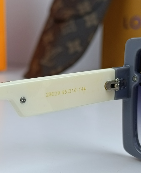 LV Sunglasses Oversize Gray White LV034 - Image 7