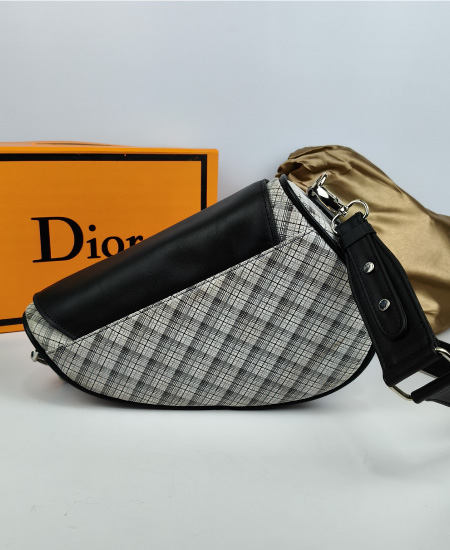 1.3 DIOR Saddle White Leather Handbag - Image 5