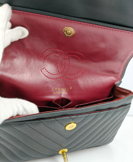 CHANEL Chevron Classic Flap shoulder Handbag - Image 8