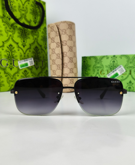 Gucci Sunglasses Black Night GG07 - Image 3