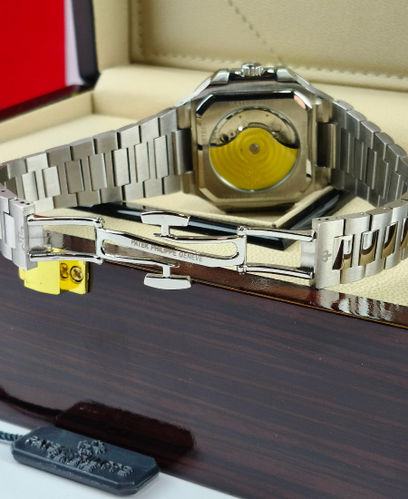 PATEK PHILIPPE Cubitus Black (Reference 5821/1A-001) - Image 6