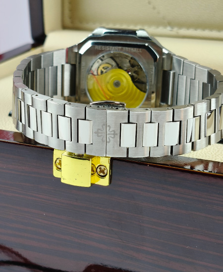 PATEK PHILIPPE Cubitus Blue (Reference 5821-1A-001) - Image 6