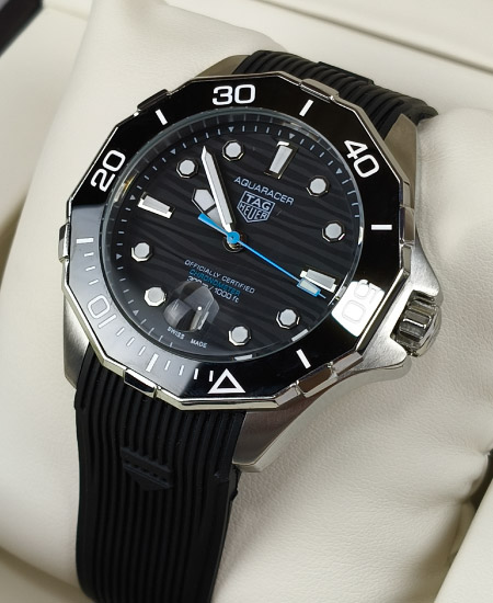 Tag Heuer Aquaracer WBP5110.FT6257 Black Men's Watch