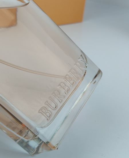 Burberry HER Eau de Perfume - Image 4