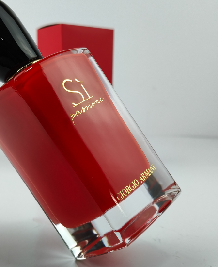 Giorgio Armani Passione Perfume - Image 4