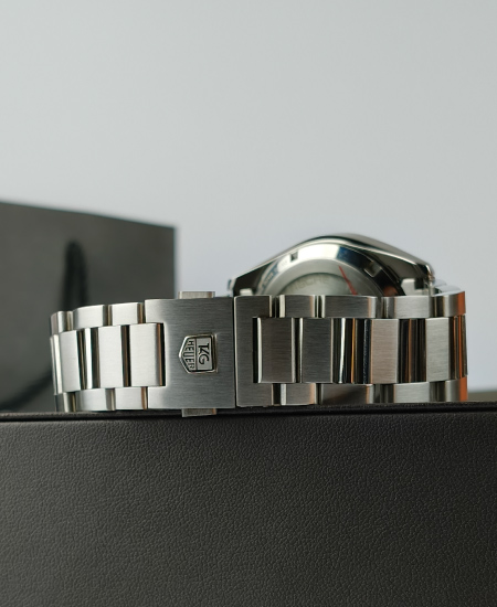 TAG Heuer Carrera x Porsche 911 Watch - Image 5