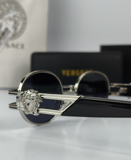 Versace Oval Sunglasses VR031 - Image 4