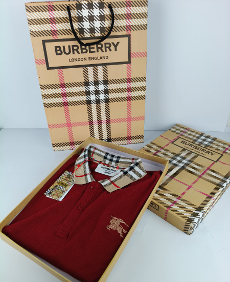 Burberry Mehroon Polo Shirt - Image 4