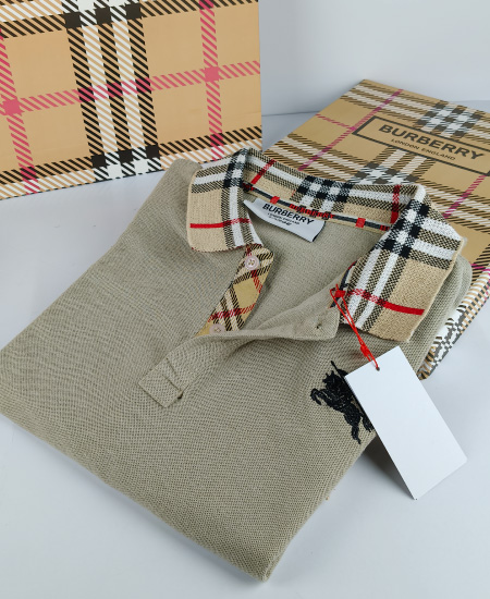 Burberry Stone Gray Polo Shirt - Image 7