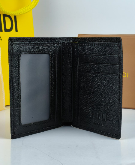 Fendi Men's Leather Wallet 19082 - Image 6