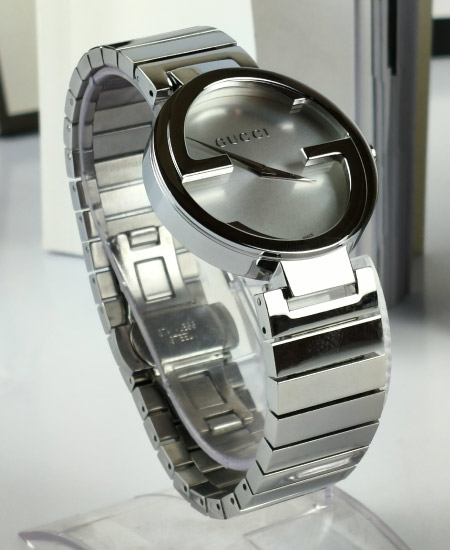 Gucci Interlocking YA13330 Silver Dial Watch