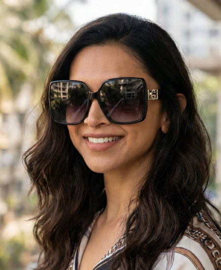 Gucci Sunglasses Oversize GG07