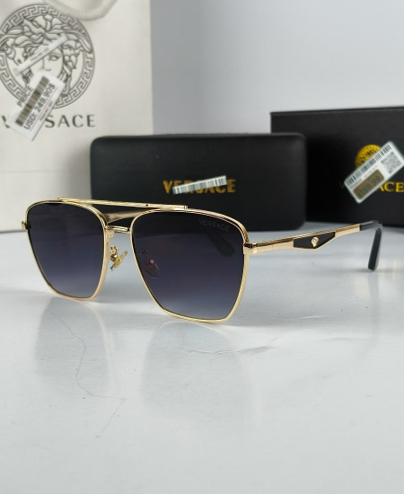 Versace Sunglasses Golden Black Square VR032