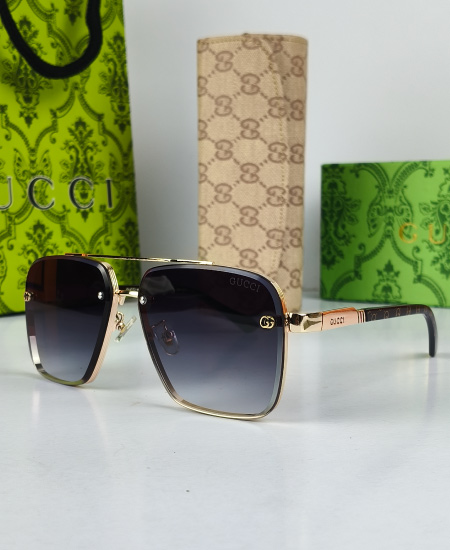 Gucci Sunglasses Golden Black - Image 3