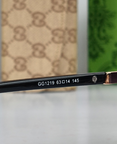 Gucci Sunglasses Golden Black - Image 6
