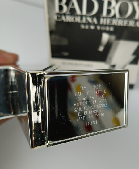 Bad Boy Perfume Carolina Herrera - Image 4