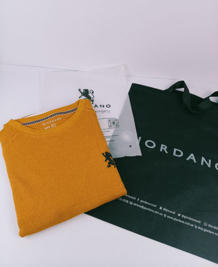 Giordano Mustard Sweatshirt 3D Logo - Image 4