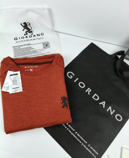 Giordano Red Oxide Sweatshirt 3D Logo - Image 3