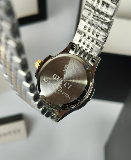 Gucci Green Watch for Ladies - YA126511 - Image 5