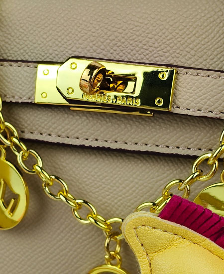 Hermes Mini Kelly Handbags Beige - Image 6