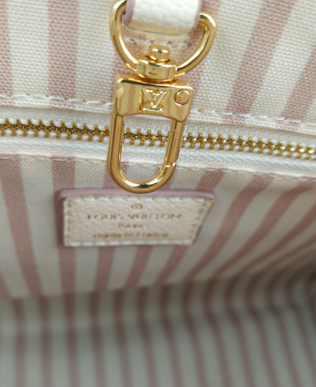 Louis Vuitton OnTheGo PM Bag M14403 - Image 5