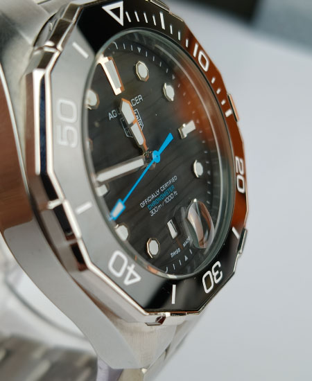 TAG Heuer Aquaracer PROFESSIONAL 300 WBP5110.BA0013 Men's Watches - Image 4