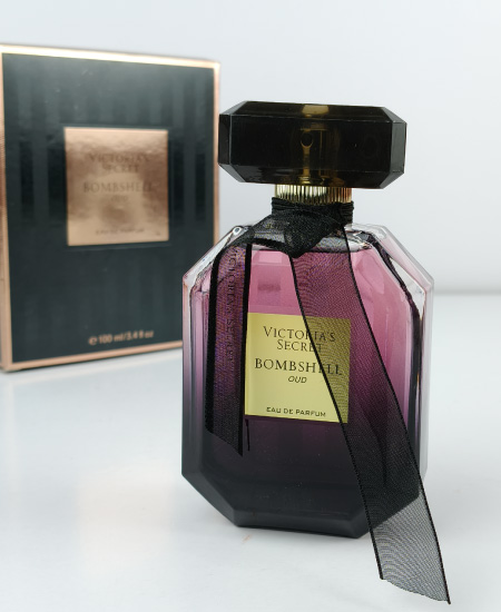 Victoria's Secret Bombshell OUD Perfume - Image 3