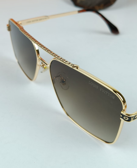 LV Sunglasses Golden Square LV67 - Image 4